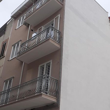 玛格丽塔萨沃亚Palazzo Galante公寓式酒店 外观 照片